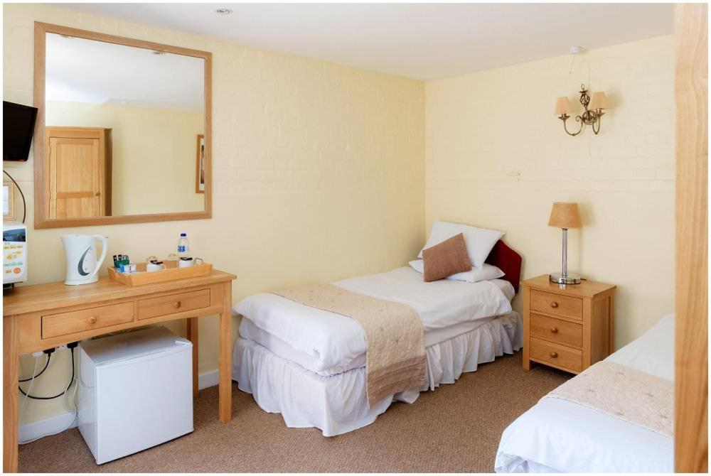 Kingfisher Barn Bed & Breakfast 애빙던 외부 사진